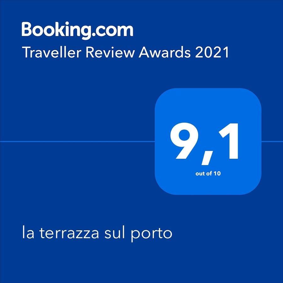 La Terrazza Sul Porto Apartment Наполи Екстериор снимка
