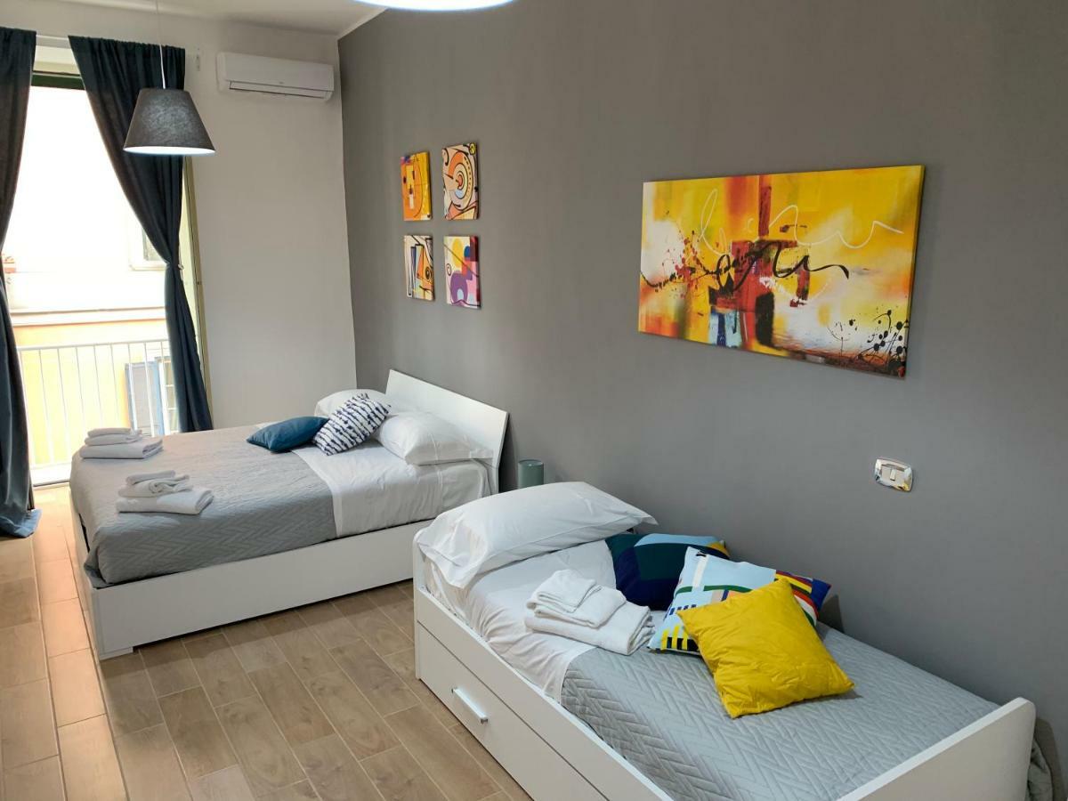 La Terrazza Sul Porto Apartment Наполи Екстериор снимка